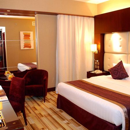 Monaco Hotel Dubai Ngoại thất bức ảnh
