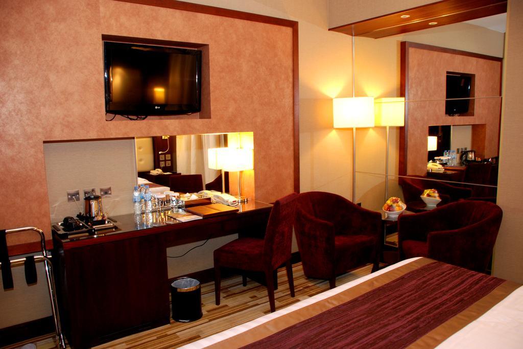 Monaco Hotel Dubai Ngoại thất bức ảnh